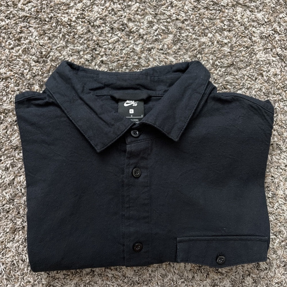 Nike SB Skateboarding Over Shirt Men's Large Button Up Black CV4449-010